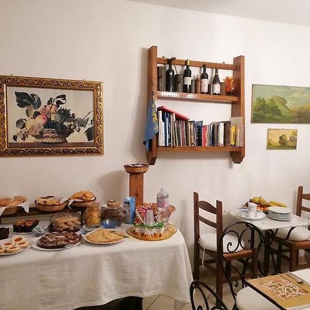 Affitta Camere Casa Delle Rose Villanova Monteleone Kültér fotó